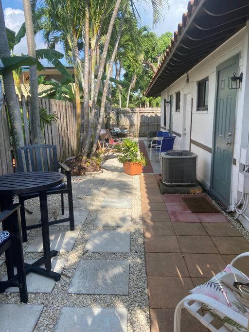 Only Two Blocks To Sand! 1St Floor Beach Hacienda Pompano Beach Bagian luar foto